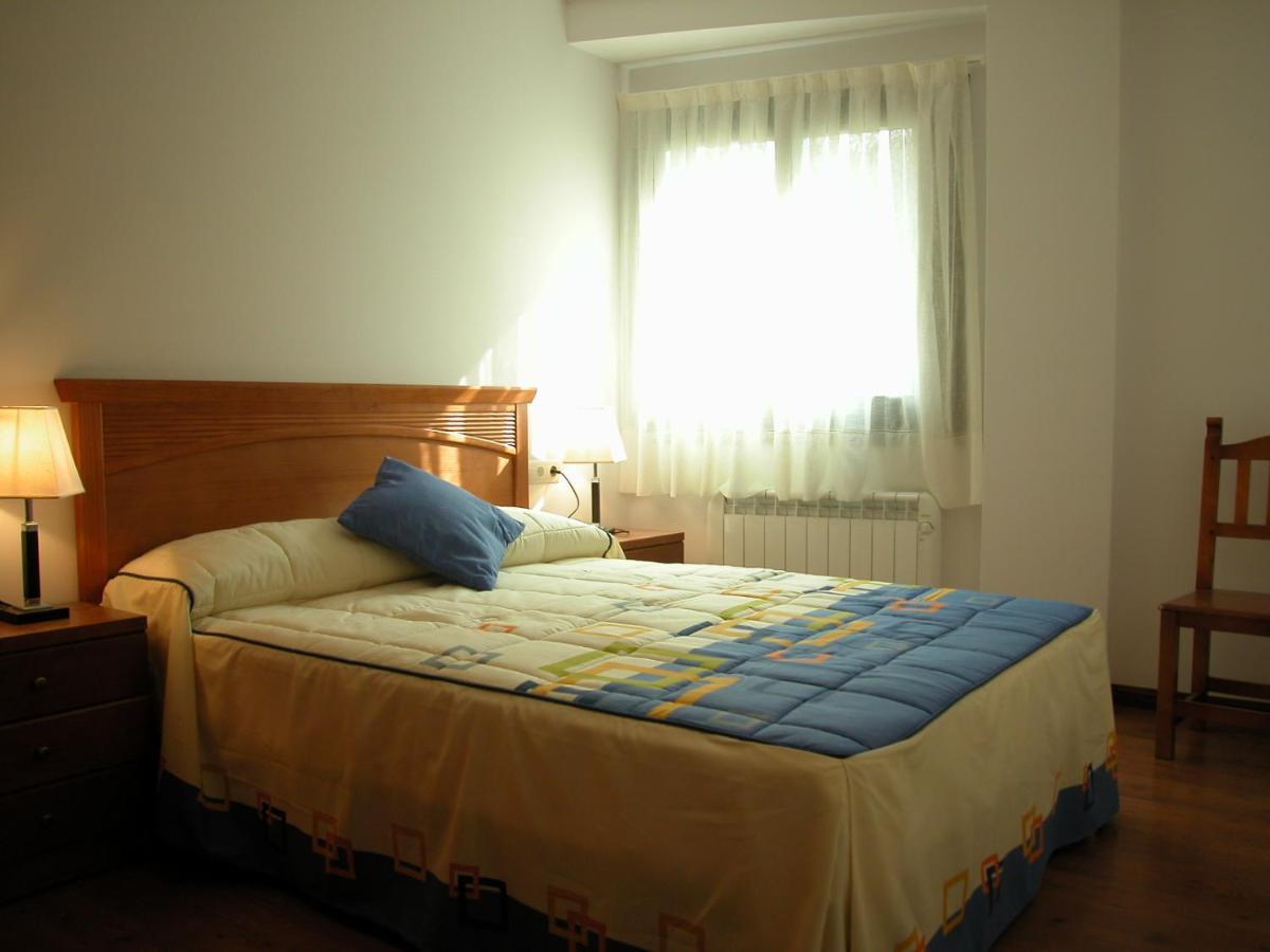 Apartamentos Estop Sahun Zimmer foto